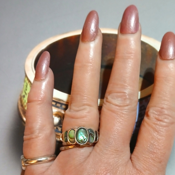 VTG Nevada Silver Mine Sterling Abalone Ring - Picture 5 of 8